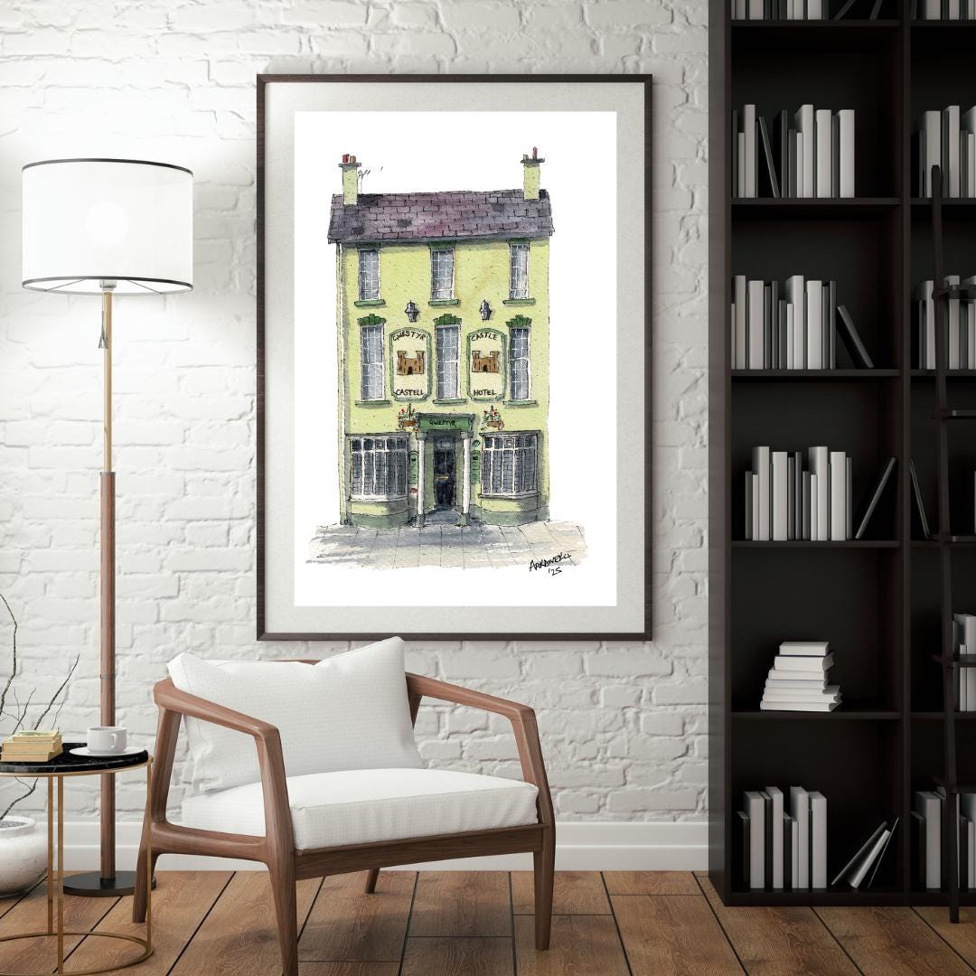 Castle Hotel Pub in Lampeter